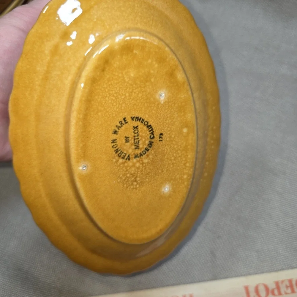 Metlox Poppytrail Vernonware Gravy Boat Built-In Underplate 7.75 x 4.5 In
